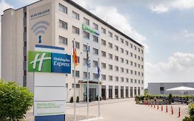 Holiday Inn Express München Messe, an IHG Hotel